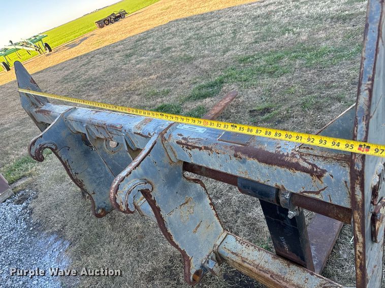 image for item MS9995 Tag wheel loader forks