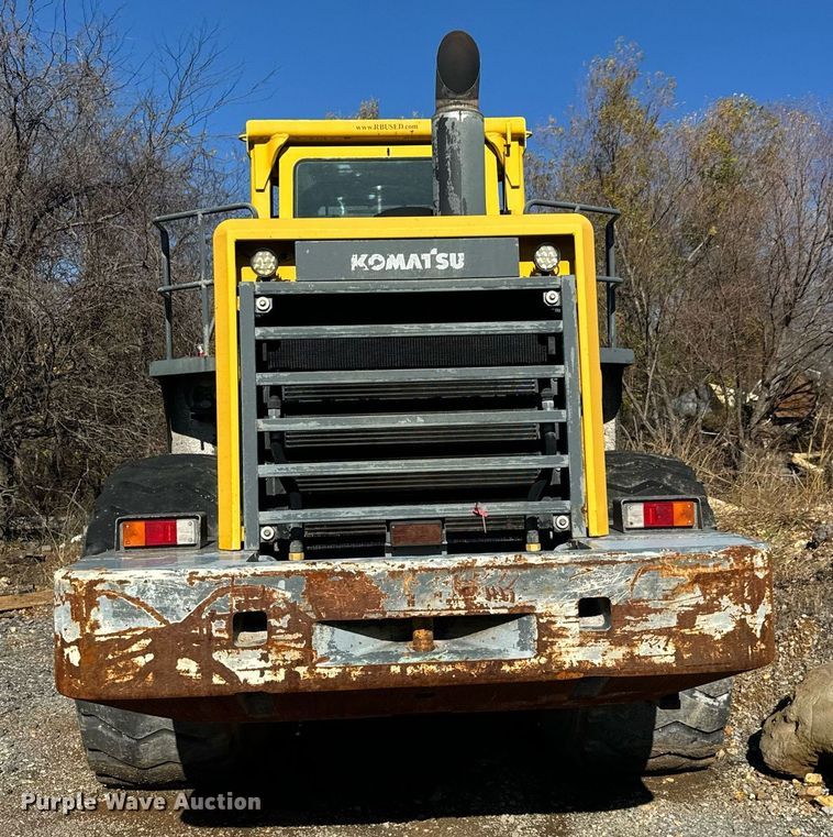 image for item MT9004 2005 Komatsu WA500-3 wheel loader
