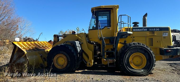 image for item MT9004 2005 Komatsu WA500-3 wheel loader