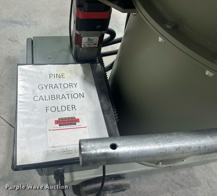 image for item MT9006 Pine AFG1A gyratory compactor