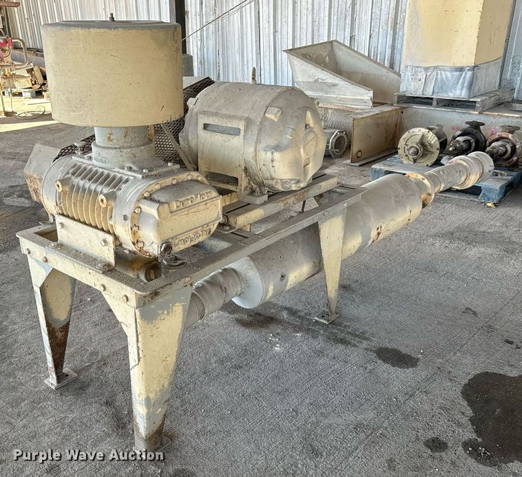 image for item MT9009 Duraflow 4512VT material blower