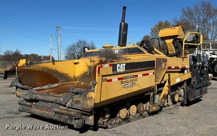 image for item MT9010 2001 Caterpillar AP-1050B paver