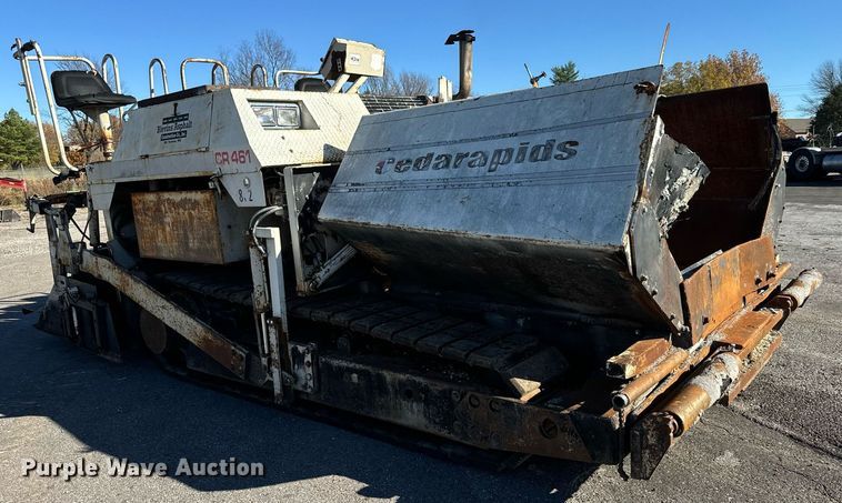 image for item MT9011 1992 Cedarapids CR461 paver