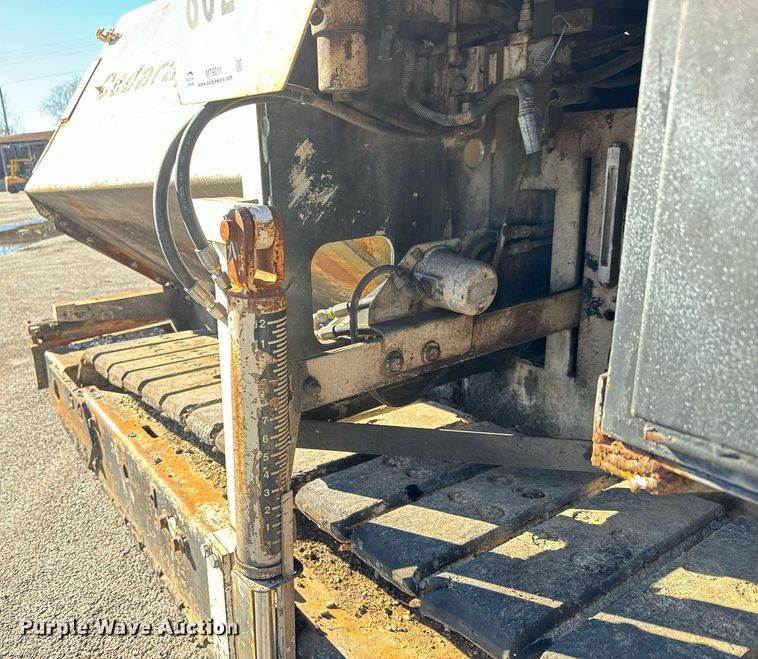 image for item MT9011 1992 Cedarapids CR461 paver