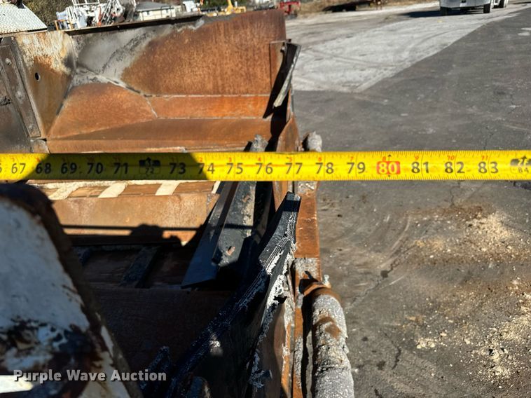 image for item MT9011 1992 Cedarapids CR461 paver