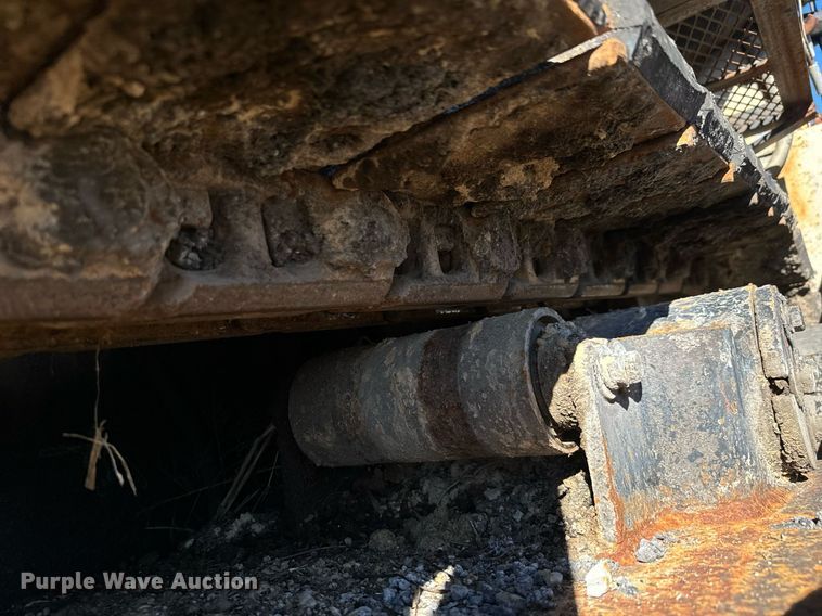 image for item MT9011 1992 Cedarapids CR461 paver