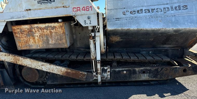 image for item MT9011 1992 Cedarapids CR461 paver