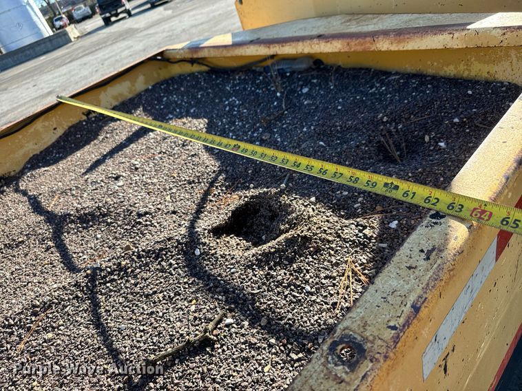 image for item MT9013 Hypac C530AH pneumatic roller