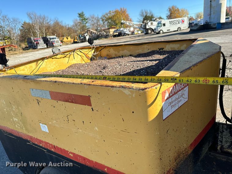 image for item MT9013 Hypac C530AH pneumatic roller