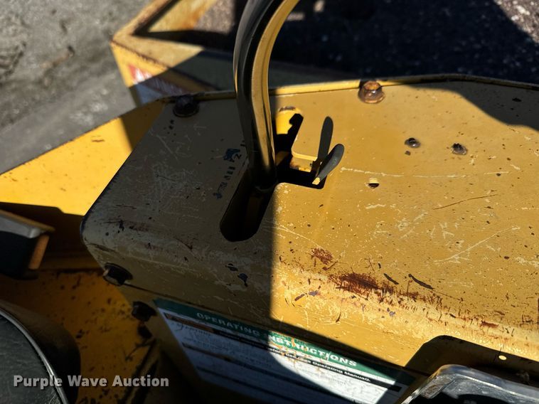 image for item MT9013 Hypac C530AH pneumatic roller