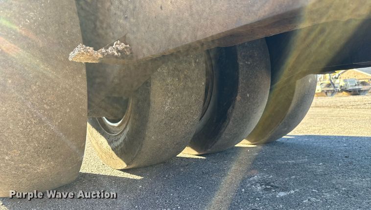 image for item MT9013 Hypac C530AH pneumatic roller