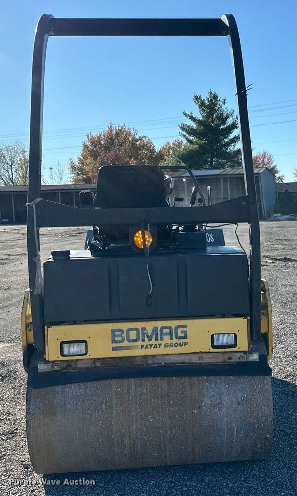 image for item MT9015 2007 Bomag BW138AD double drum vibratory roller