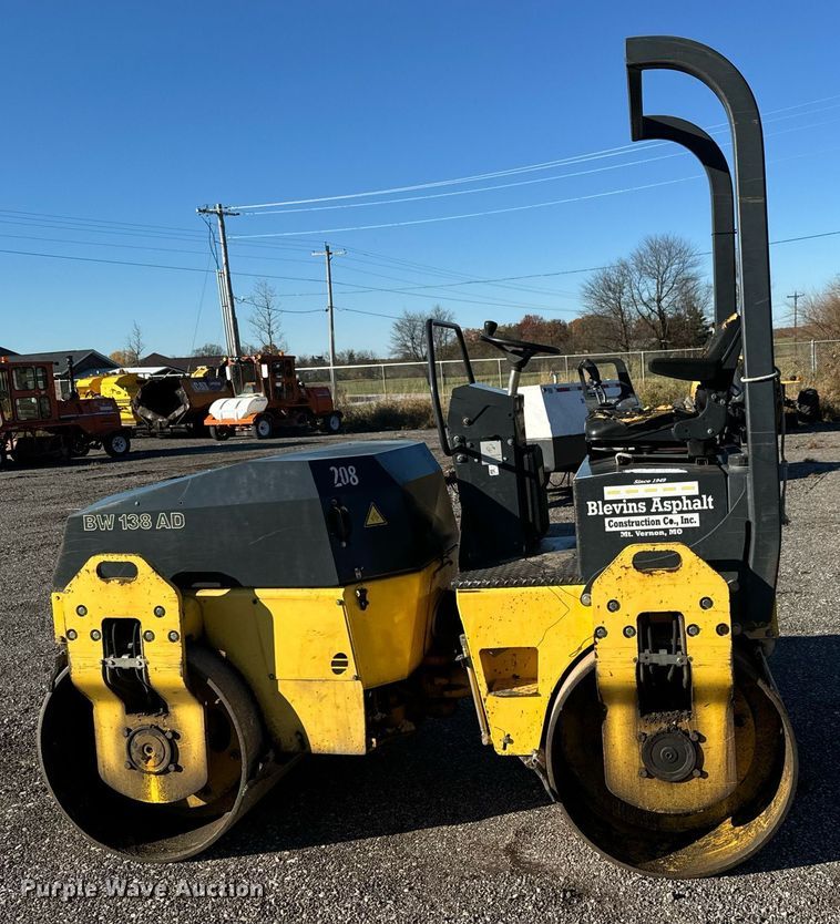 image for item MT9015 2007 Bomag BW138AD double drum vibratory roller