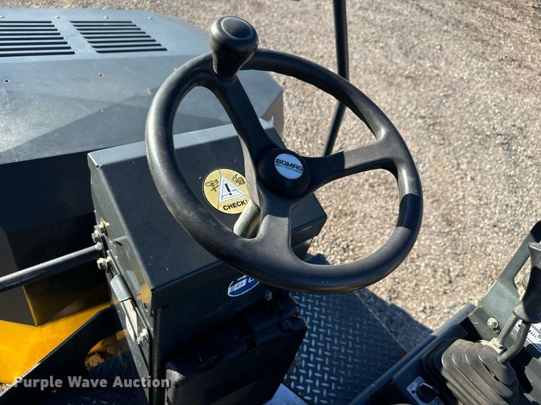 image for item MT9015 2007 Bomag BW138AD double drum vibratory roller