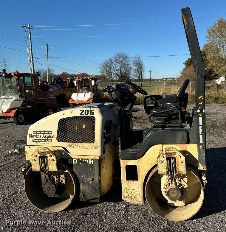 image for item MT9016 2004 Ingersoll-Rand DD-34HF double drum vibratory roller