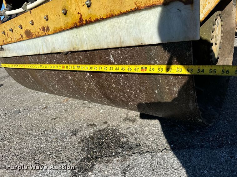 image for item MT9029 1999 Hypac C754A double drum vibratory roller