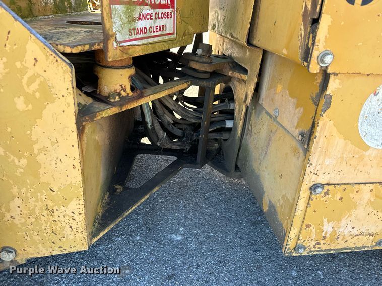 image for item MT9029 1999 Hypac C754A double drum vibratory roller