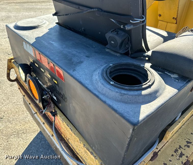 image for item MT9029 1999 Hypac C754A double drum vibratory roller