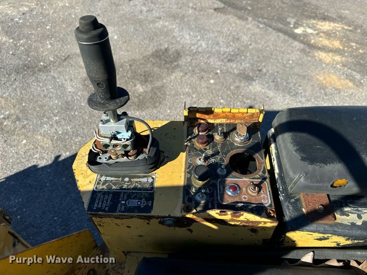 image for item MT9029 1999 Hypac C754A double drum vibratory roller