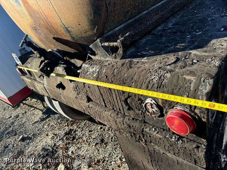 image for item MT9030 1958 Hacket tank trailer