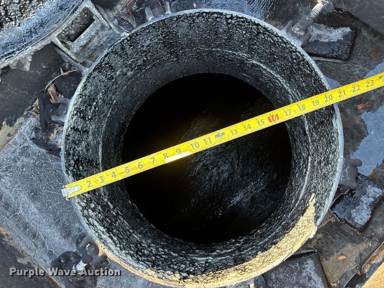 image for item MT9031 1977 Acro Hot Oil tank trailer