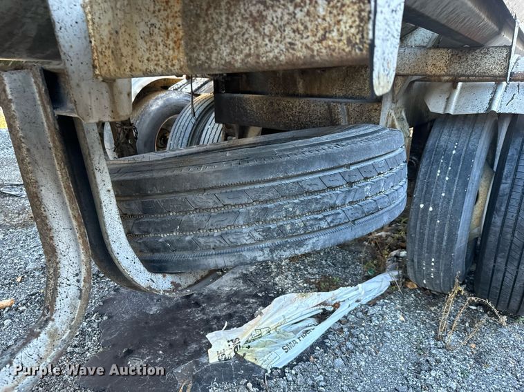 image for item MT9031 1977 Acro Hot Oil tank trailer