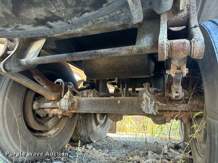 image for item MT9031 1977 Acro Hot Oil tank trailer