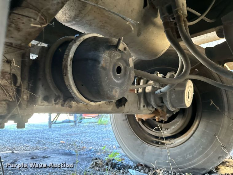 image for item MT9031 1977 Acro Hot Oil tank trailer