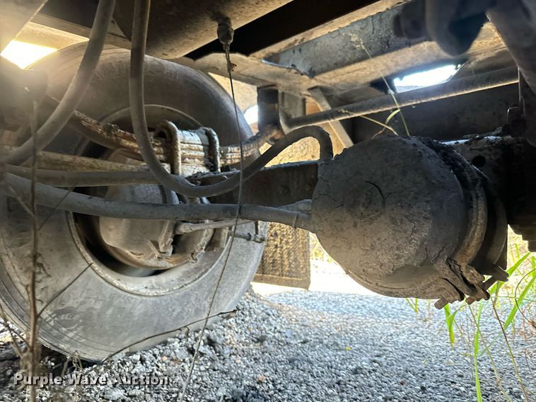 image for item MT9031 1977 Acro Hot Oil tank trailer