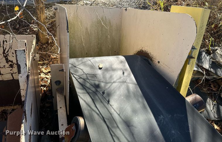 image for item MT9033 (2) conveyors 