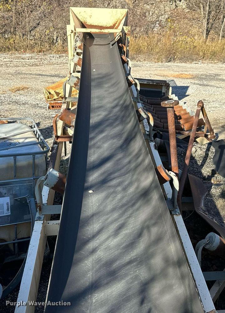 image for item MT9033 (2) conveyors 