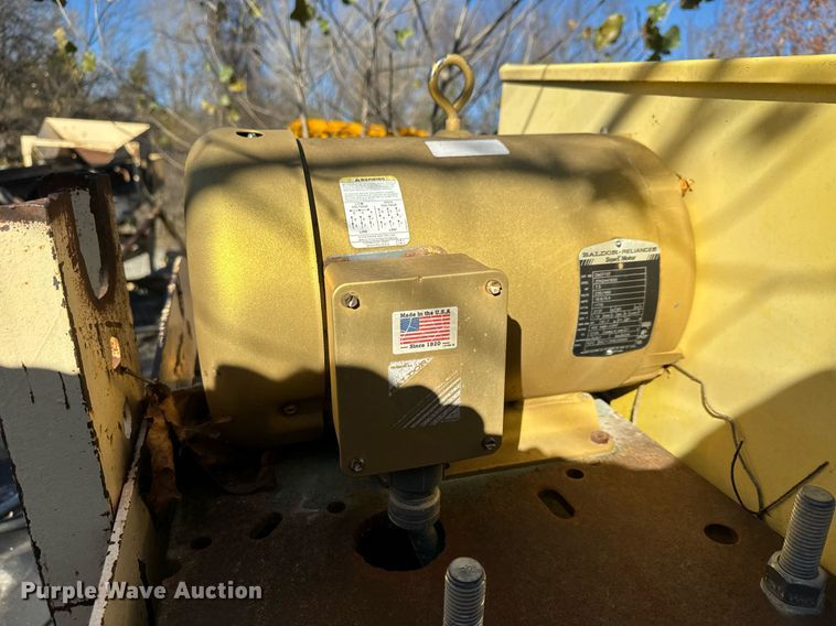 image for item MT9033 (2) conveyors 