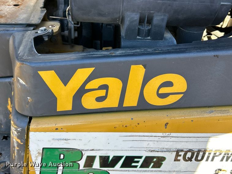 image for item NJ9576 Yale GLP050VXEUSE090 forklift