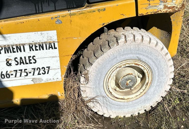 image for item NJ9576 Yale GLP050VXEUSE090 forklift