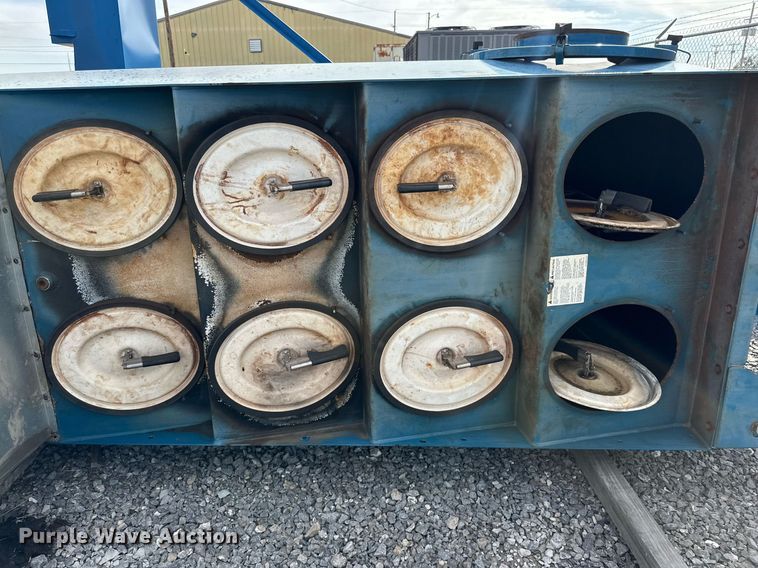 image for item NQ9070 Donaldson dust collector