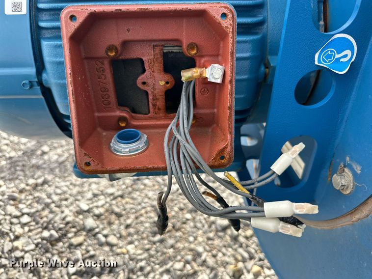 image for item NQ9070 Donaldson dust collector