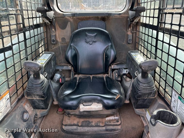 image for item NQ9132 2012 Bobcat T630 tracked skid steer loader