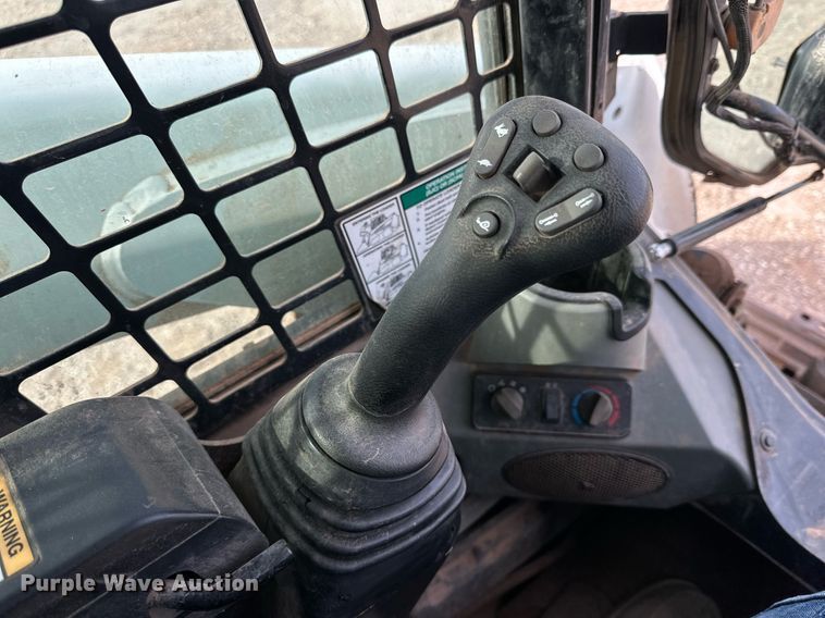 image for item NQ9132 2012 Bobcat T630 tracked skid steer loader