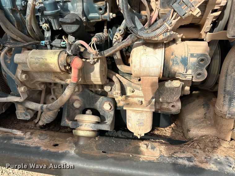 image for item NQ9132 2012 Bobcat T630 tracked skid steer loader