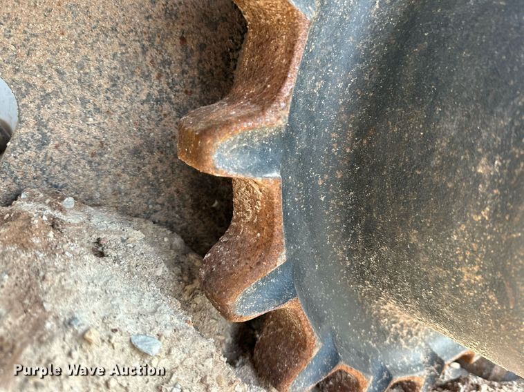 image for item NQ9132 2012 Bobcat T630 tracked skid steer loader