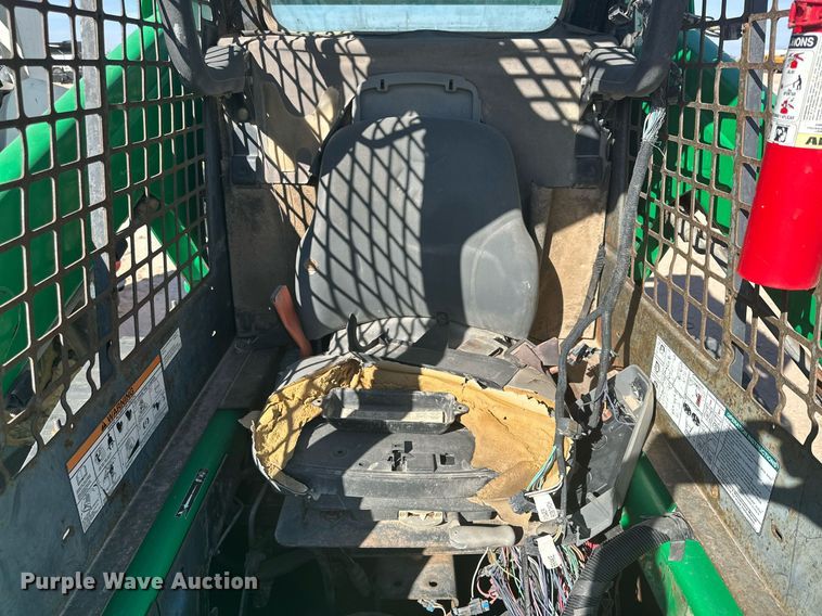 image for item NQ9134 2007 Bobcat T190 tracked skid steer loader