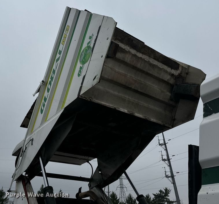 image for item OG9721 2016 Global  M3 street sweeper truck