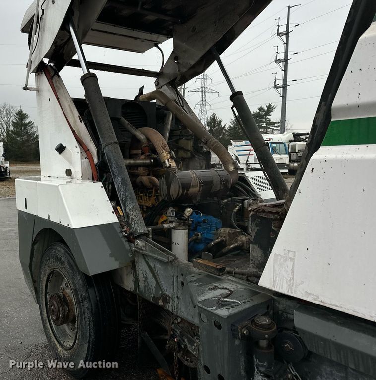 image for item OG9721 2016 Global  M3 street sweeper truck