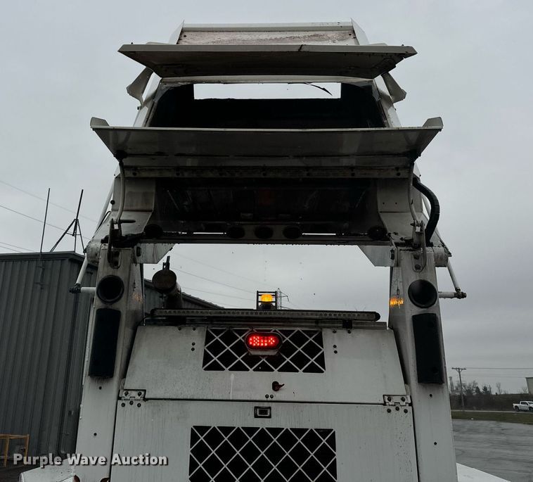 image for item OG9721 2016 Global  M3 street sweeper truck