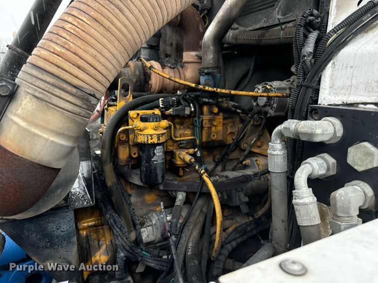 image for item OG9721 2016 Global  M3 street sweeper truck