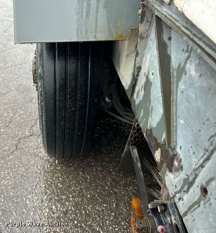 image for item OG9721 2016 Global  M3 street sweeper truck