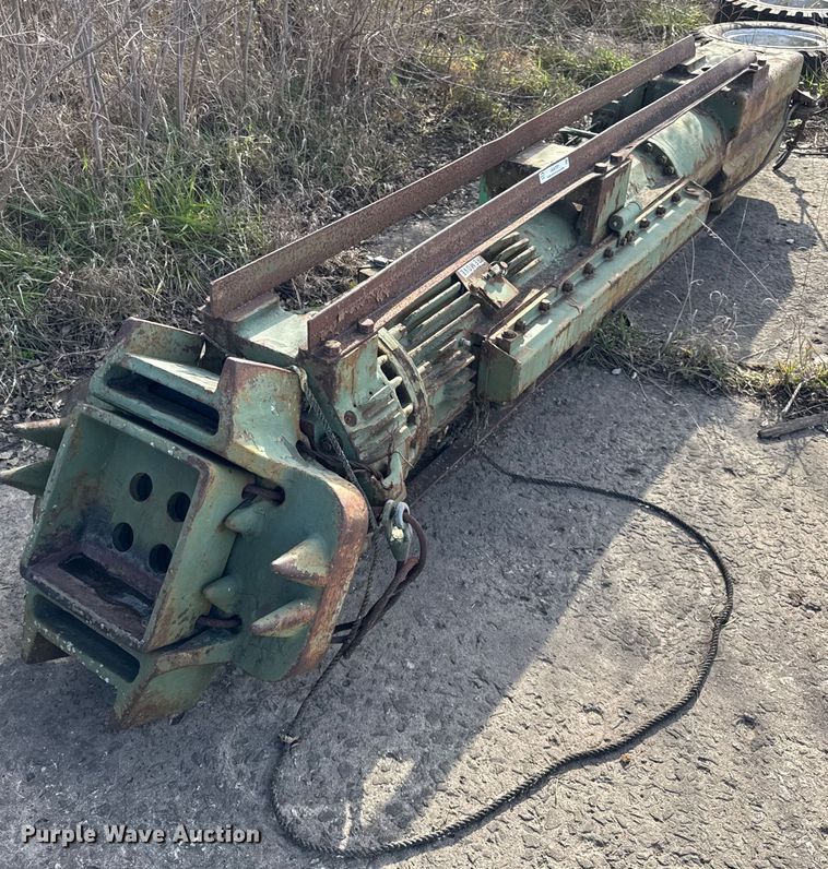 image for item OG9727 Link Belt  180M diesel pile hammer