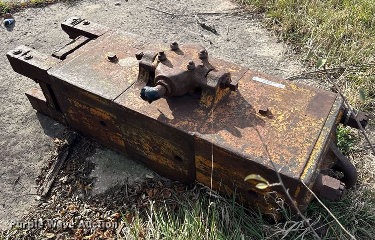 image for item OG9728 McCann Terry sheet piling hammer 