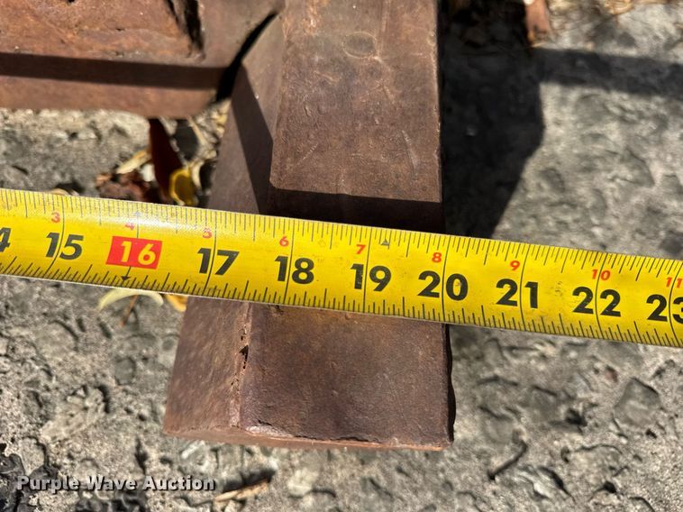 image for item OG9728 McCann Terry sheet piling hammer 