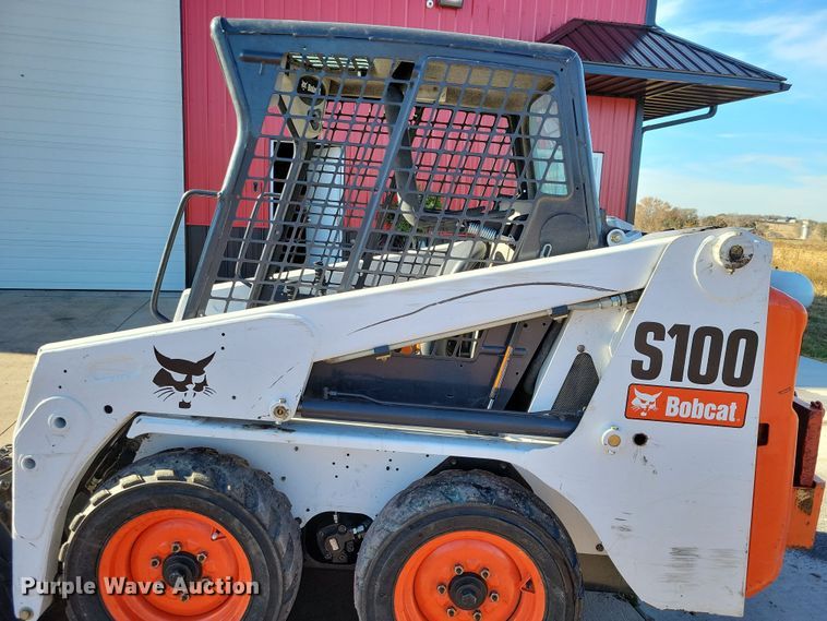 image for item OH9388 2010 Bobcat S100 skid steer loader